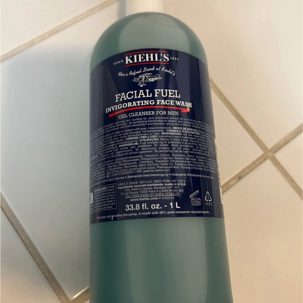 Kiehl's Facial Fuel Invigorating Gel Cleanser - Blue Bottle